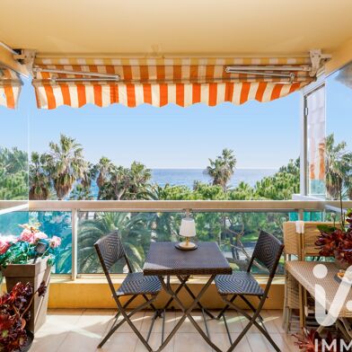 Appartement 1 pièces 270000 €