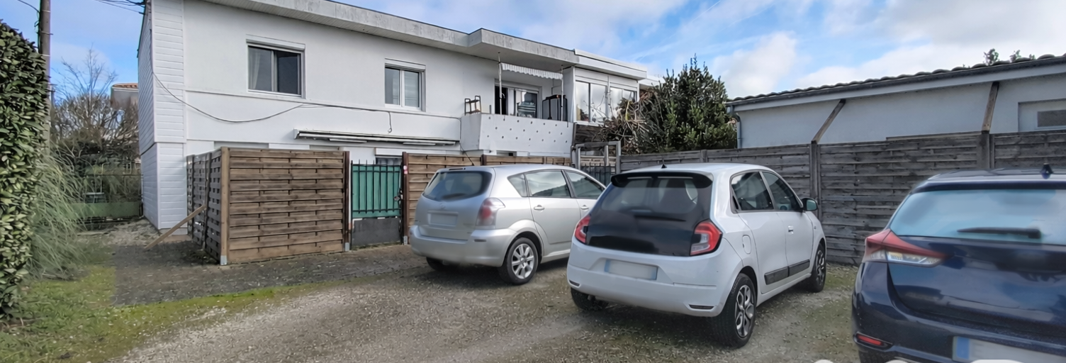 Immeuble  151 m² à vendre à Pessac (33600)
