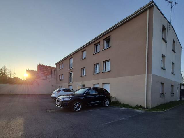 Parking sécurisé — photo du bien