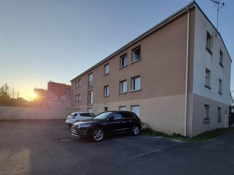 Parking sécurisé — photo 1