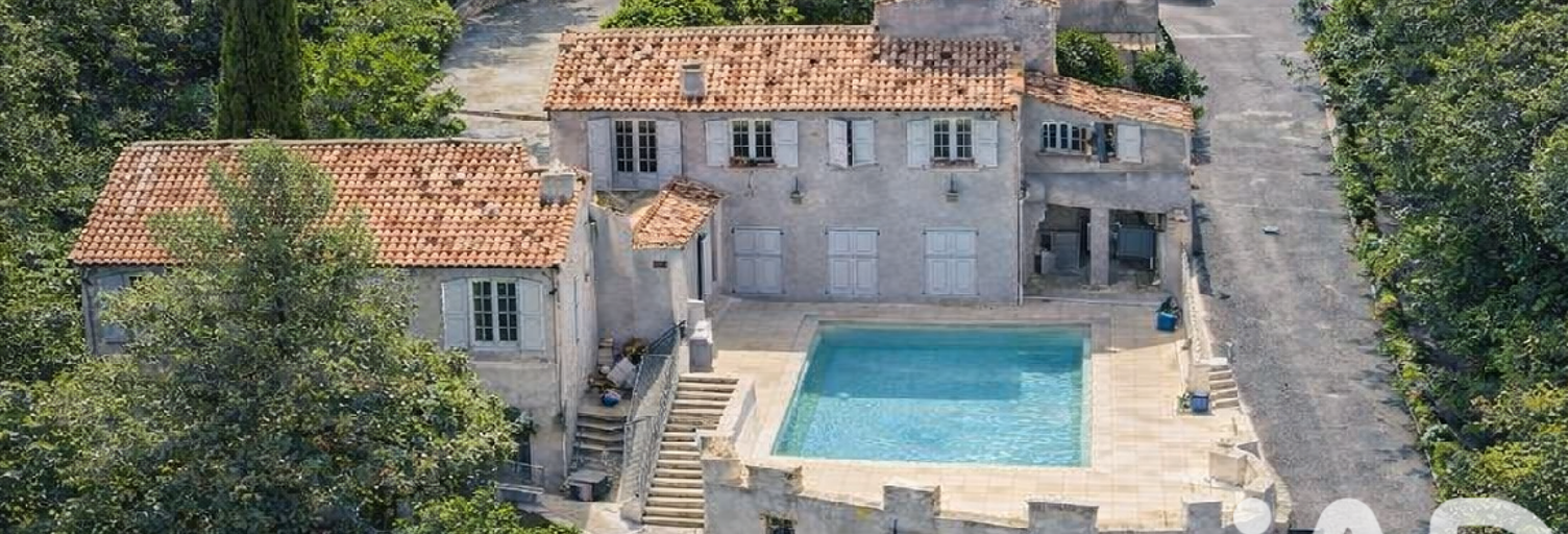Maison 12 Pièces 360 m² à vendre à Saint-Paul-de-Vence (06570)