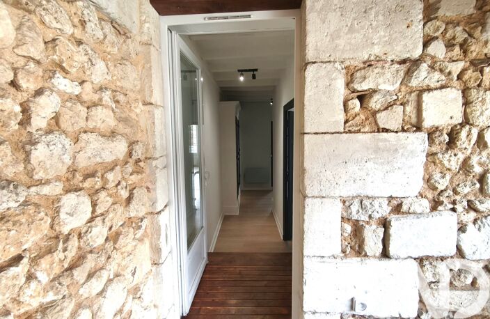 Vente Immeuble 4 pièces — photo 3
