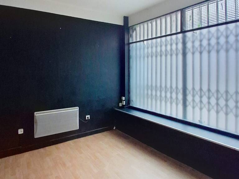 LOCAL 21m² — photo 1