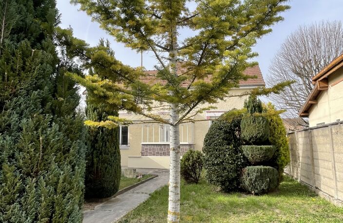 Vente Maison/villa 4 pièces — photo 2