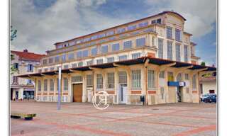 Immeuble  1086 m² à vendre à Montauban (82000)