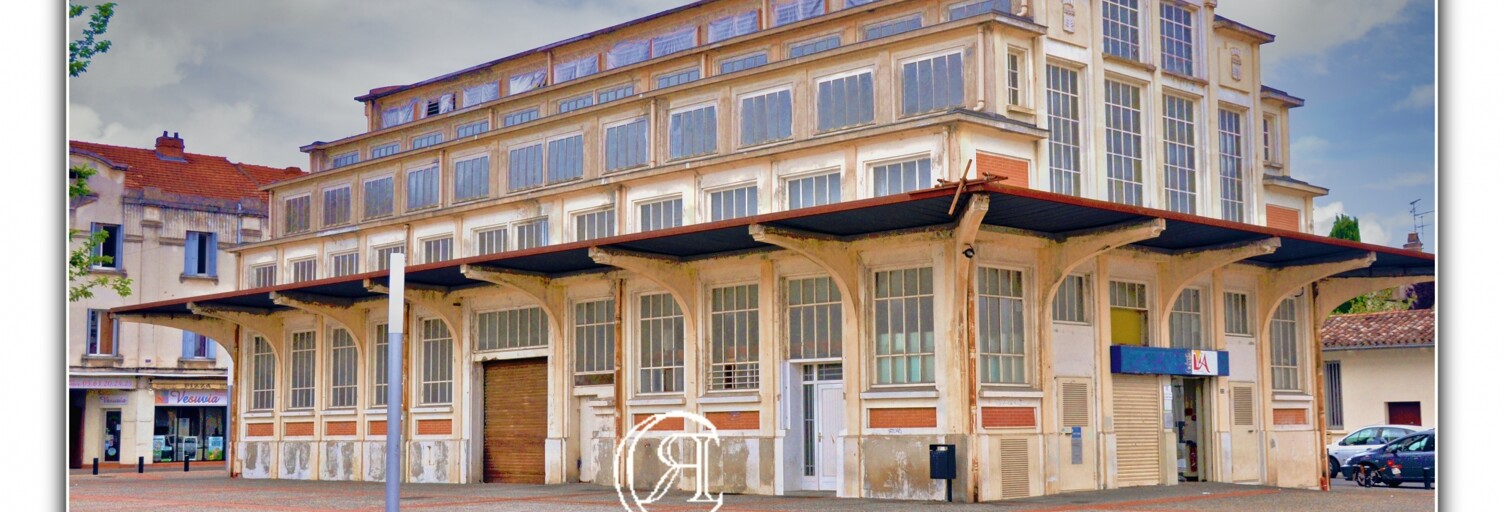 Immeuble  1086 m² à vendre à Montauban (82000)