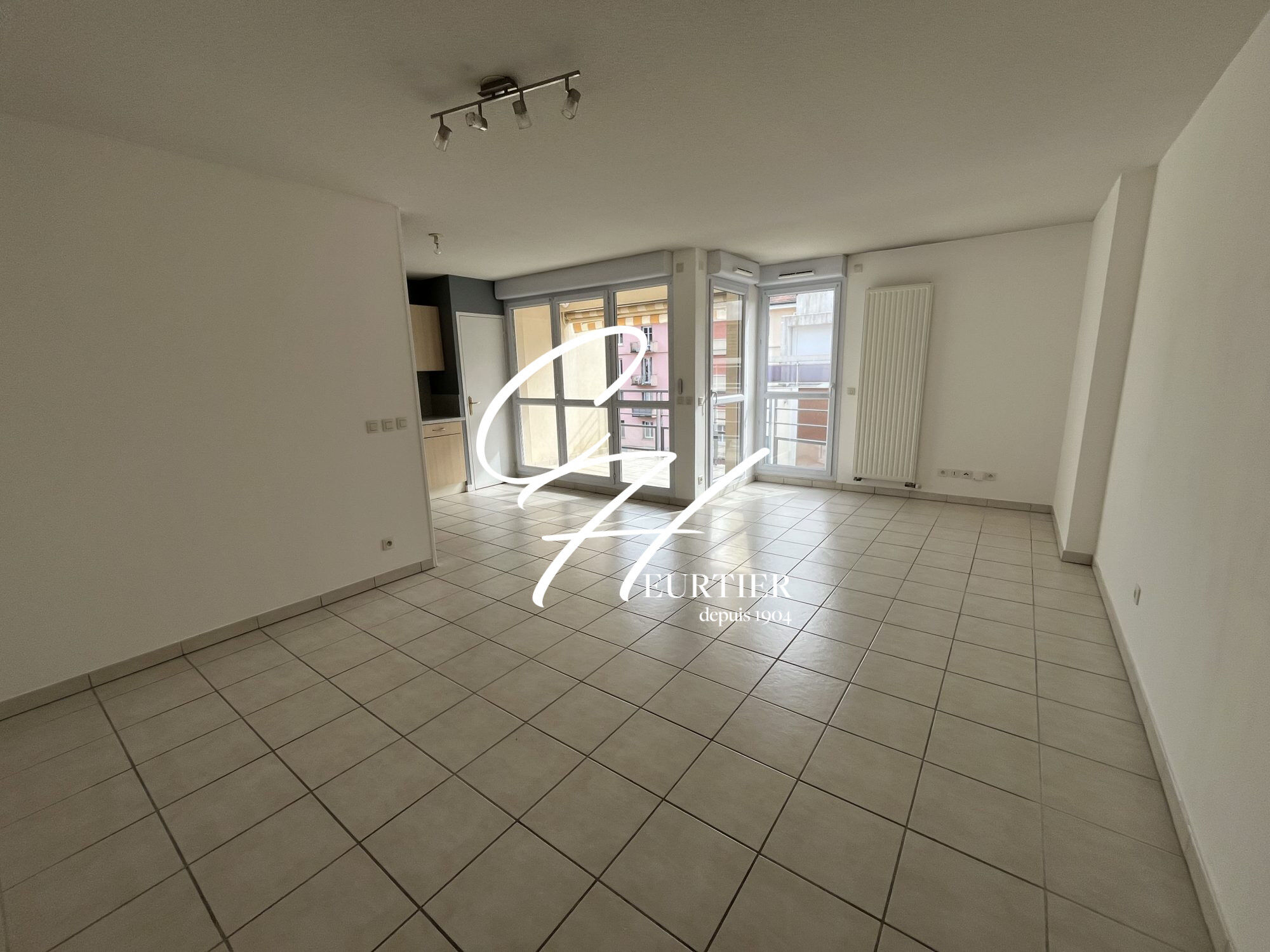 Appartement  T3 à louer Voiron 38500