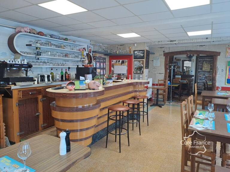 AISNE Restaurant/Maison, grand parking, beaucoup de passages — photo 1