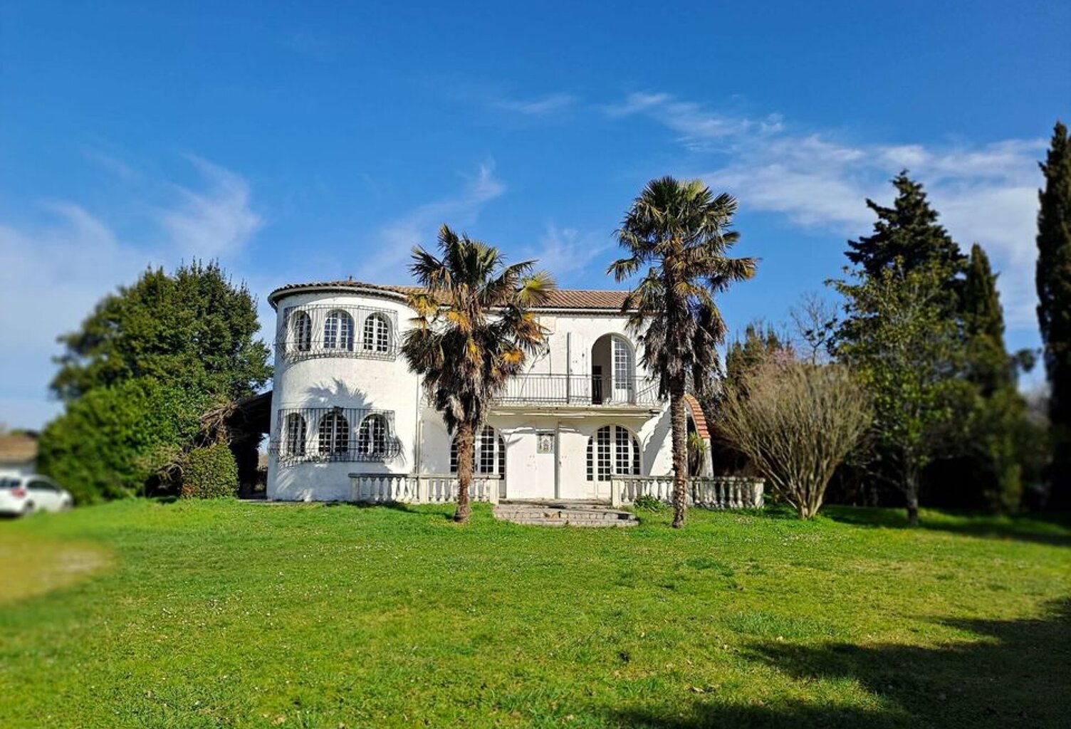 GRANDE MAISON STYLE  ANDALOUSE A RENOVER AVEC SON PARC — photo 1