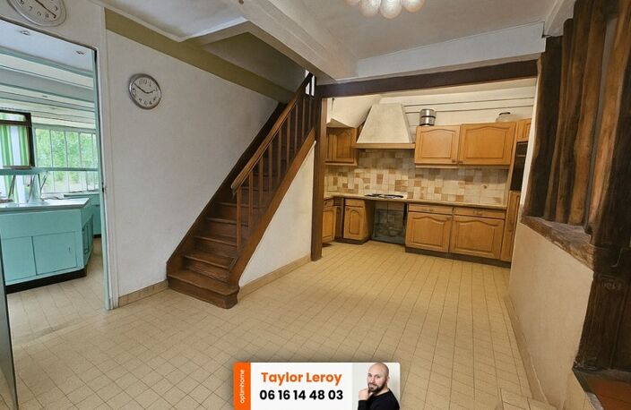 Immeuble à fort potentiel – Spécial investisseurs – Plein cœur de Luneray — photo 3