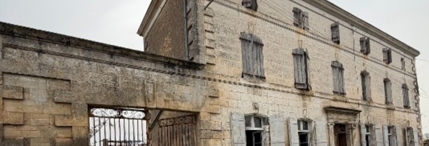 Maison 10 Pièces 300 m² à vendre à Agris (16110)