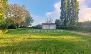 Terrain  1357 m² à vendre à Saint-Amand-en-Puisaye (58310)