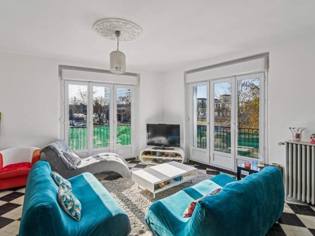 37000 - TOURS - APPARTEMENT T4 - 3 CHAMBRES - 87 M² - BALCON - LUMINEUX - GARE À 10 MIN À PIED — photo du bien
