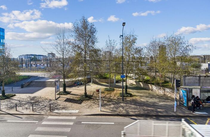 37000 - TOURS - APPARTEMENT T4 - 3 CHAMBRES - 87 M² - BALCON - LUMINEUX - GARE À 10 MIN À PIED — photo 3