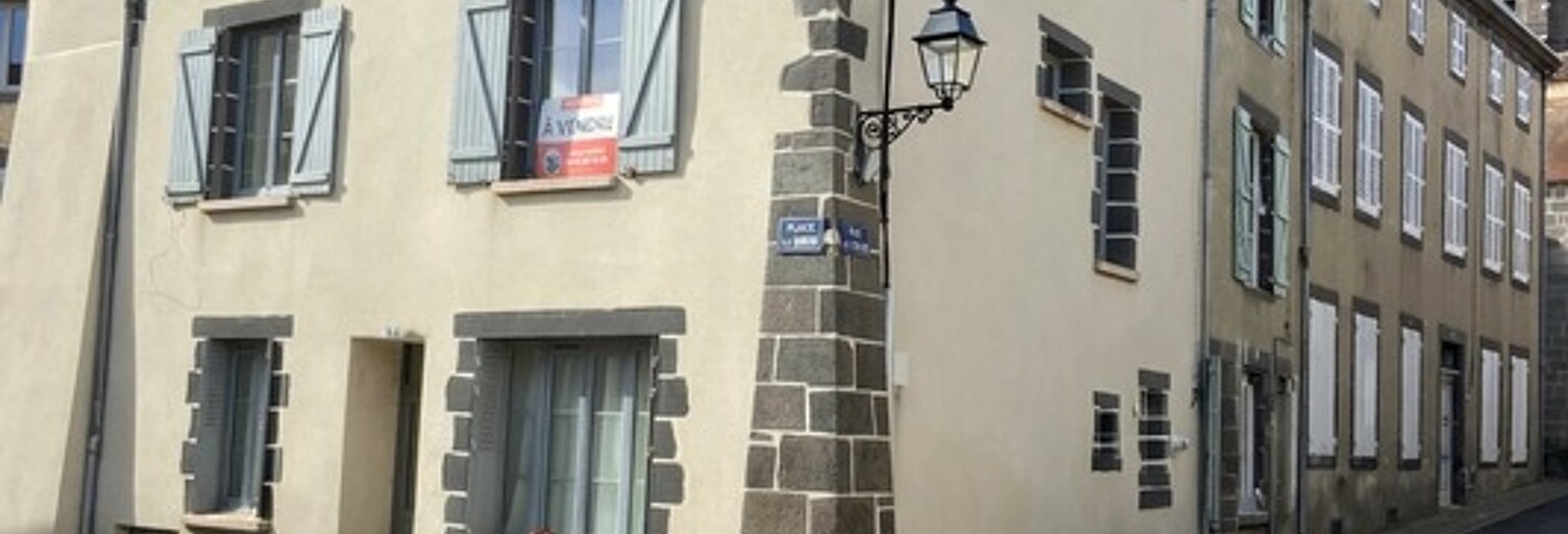 Maison 8 Pièces 144 m² à vendre à Maringues (63350)