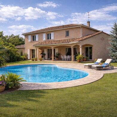 Maison 6 pièces 619000 €