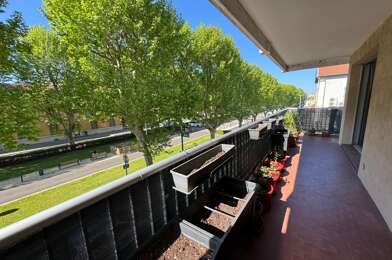 Appartement 3 pièces 130000 €