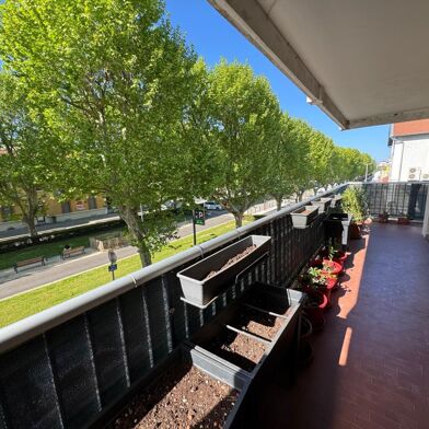 Appartement 3 pièces 130000 €