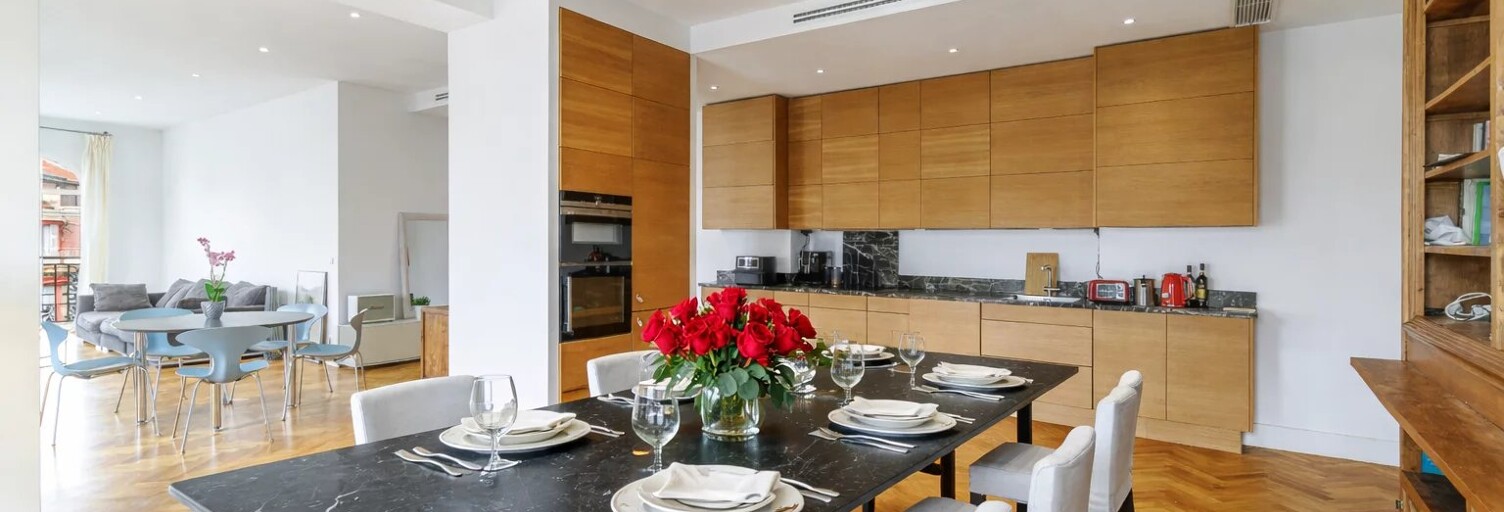 Appartement 5 Pièces 168 m² à vendre à Nice (06000)