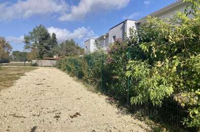 Terrain  247000 €