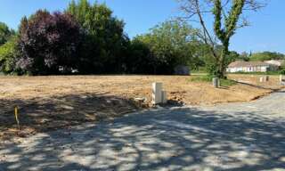 Terrain  650 m² à vendre à Léognan (33850)