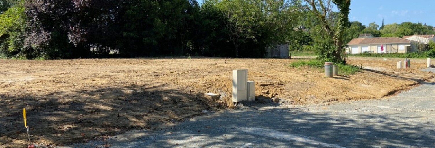 Terrain  650 m² à vendre à Léognan (33850)