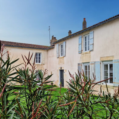 Maison 9 pièces 398000 €