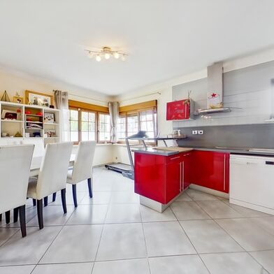 Maison 3 pièces 254000 €