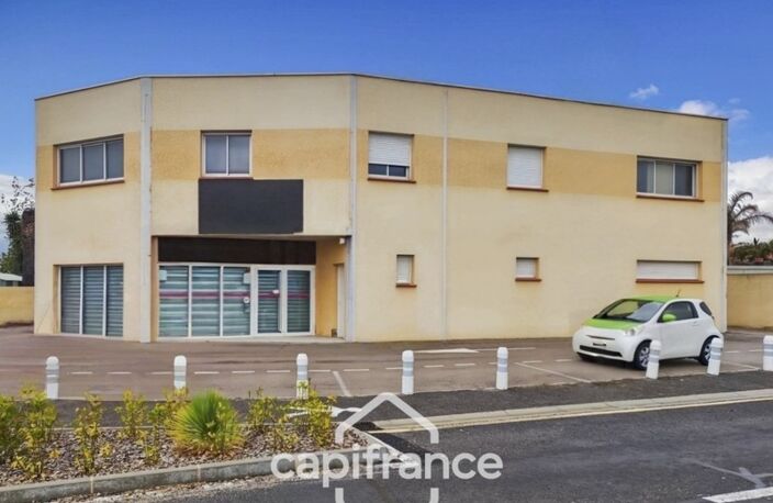 LOCAL COMMERCIAL - LOCAL PROFESSIONNEL - A LOUER SAINT CYPRIEN (66) — photo 3