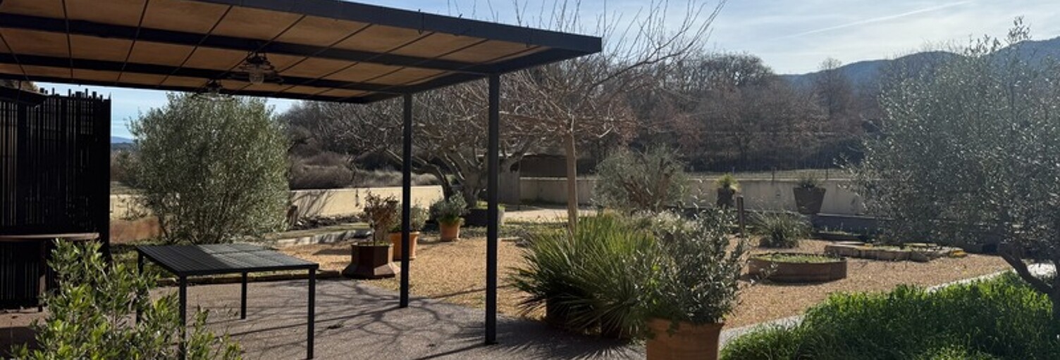 Maison 6 Pièces 196 m² à vendre à Oppède (84580)