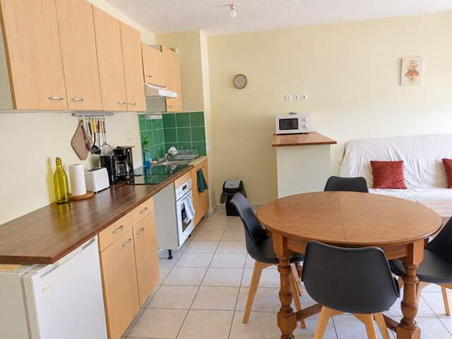 Appartement à vendre 2 pièces SAINT JEAN D'ILLAC (33) — photo du bien