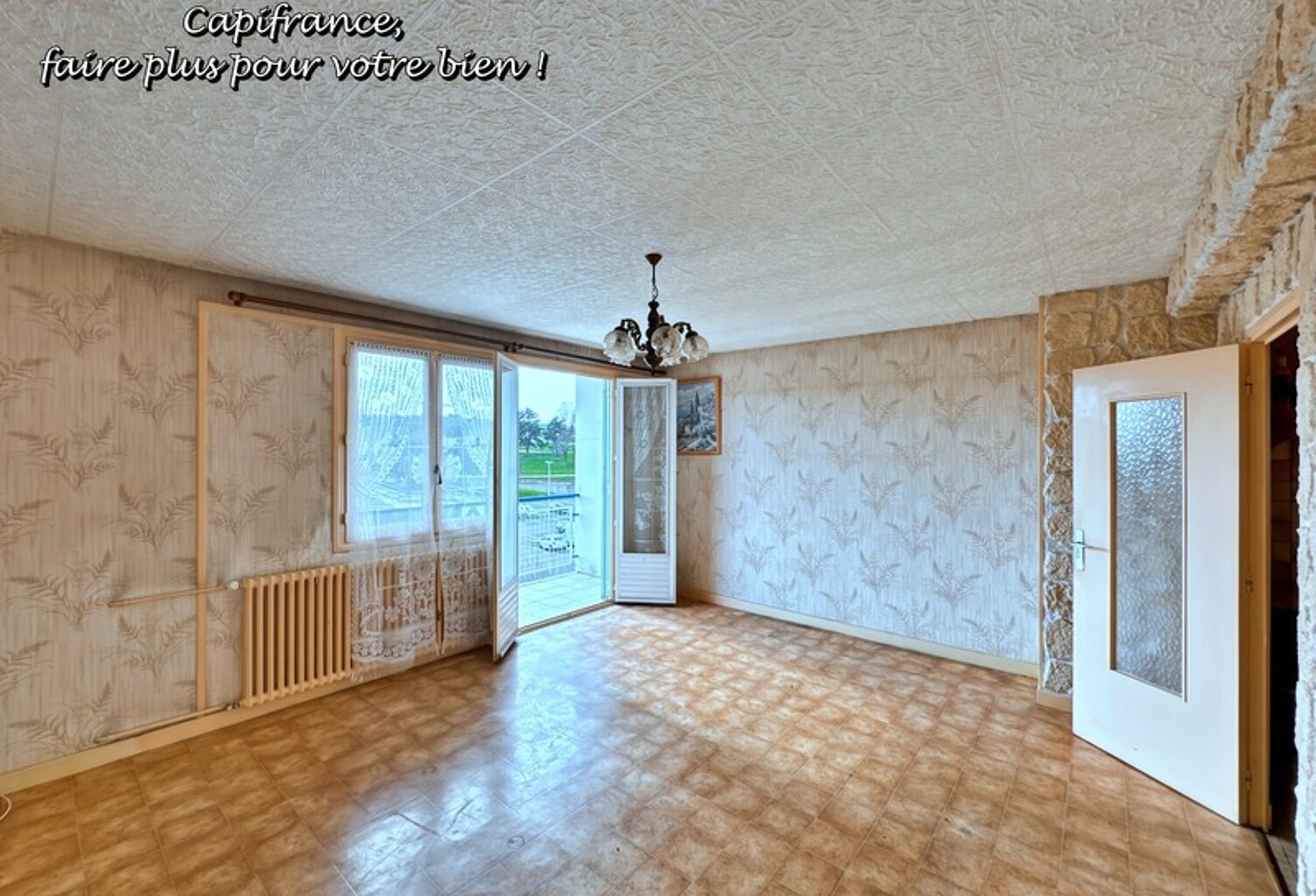 A VENDRE LA CLAYETTE (71) Appartement T4, 63 m², 3 chambres — photo 1