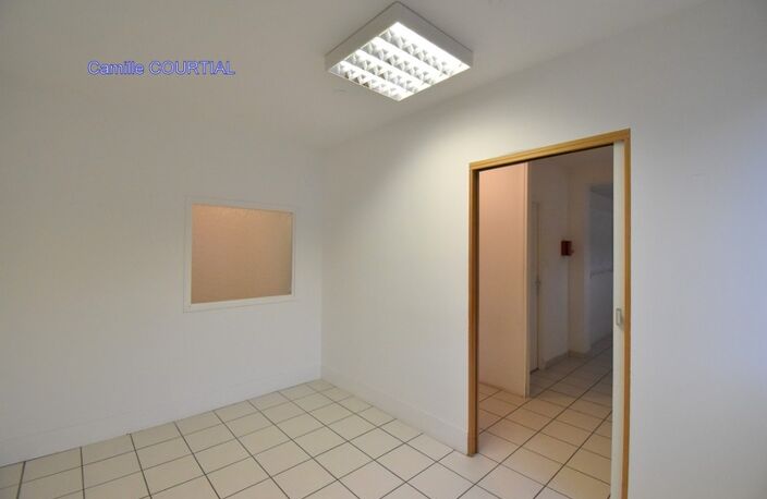Bureau à vendre GUILHERAND GRANGES (07) — photo 5