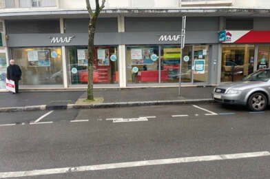 Bureau 6 pièces 3600 €