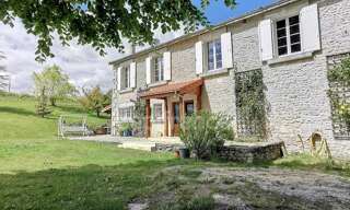 Maison 9 Pièces 292 m² à vendre à Lignières-Ambleville (16300)