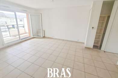 Appartement 3 pièces 192600 €
