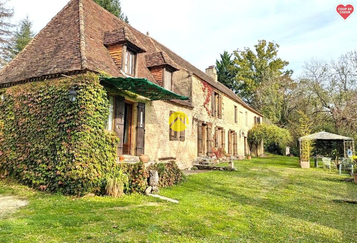 BELLE LONGERE BEAUCOUP DE CACHET — photo 1