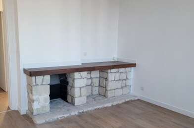 Appartement 3 pièces 740 €