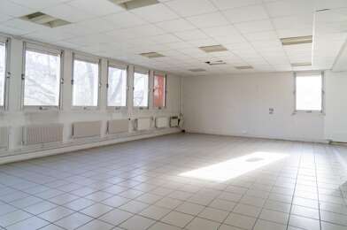 Bureau  1048000 €