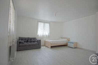 Appartement 1 pièces 756 €