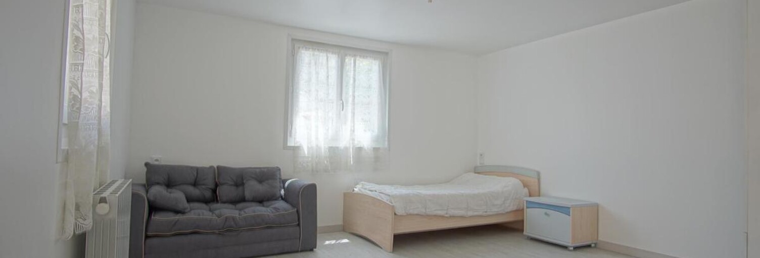 Appartement 1 Pièce 23 m² à louer à Orly (94310)