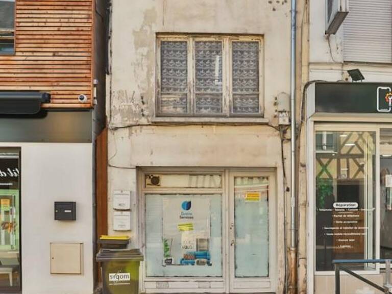 Maison À Vendre — photo 1