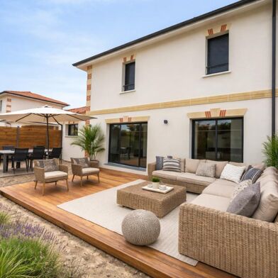 Maison 6 pièces 495000 €