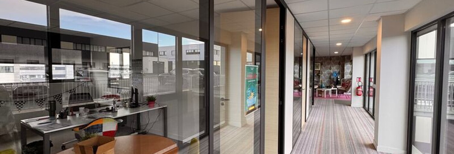 Bureau  438 m² à louer à Brest (29200)