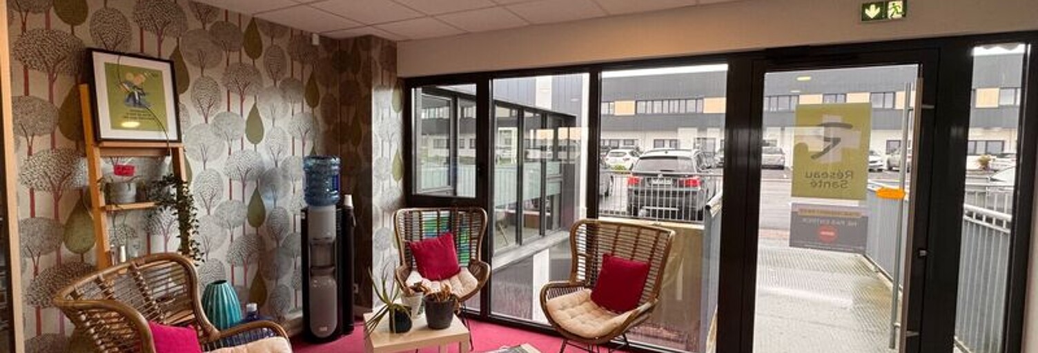 Bureau  438 m² à louer à Brest (29200)