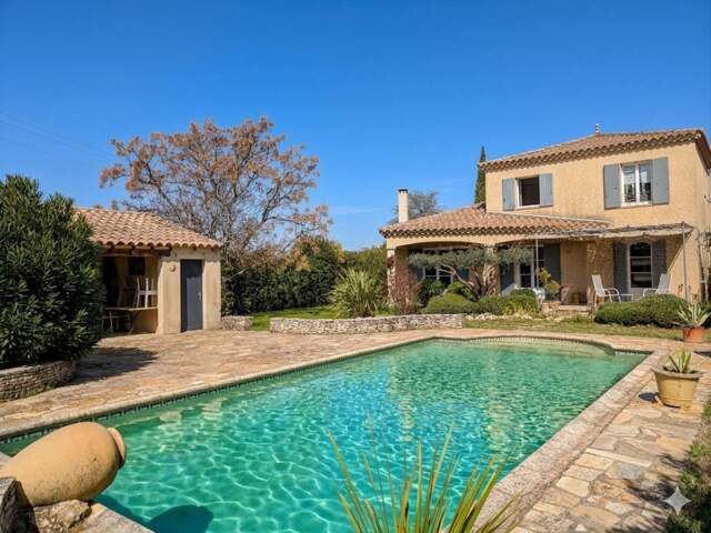 Maison À Vendre — photo du bien