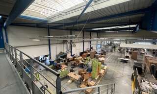 Local industriel  5727 m² à louer à Trégueux (22950)