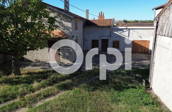 Réf 351 Maison avec jardin et dépendances — photo 2