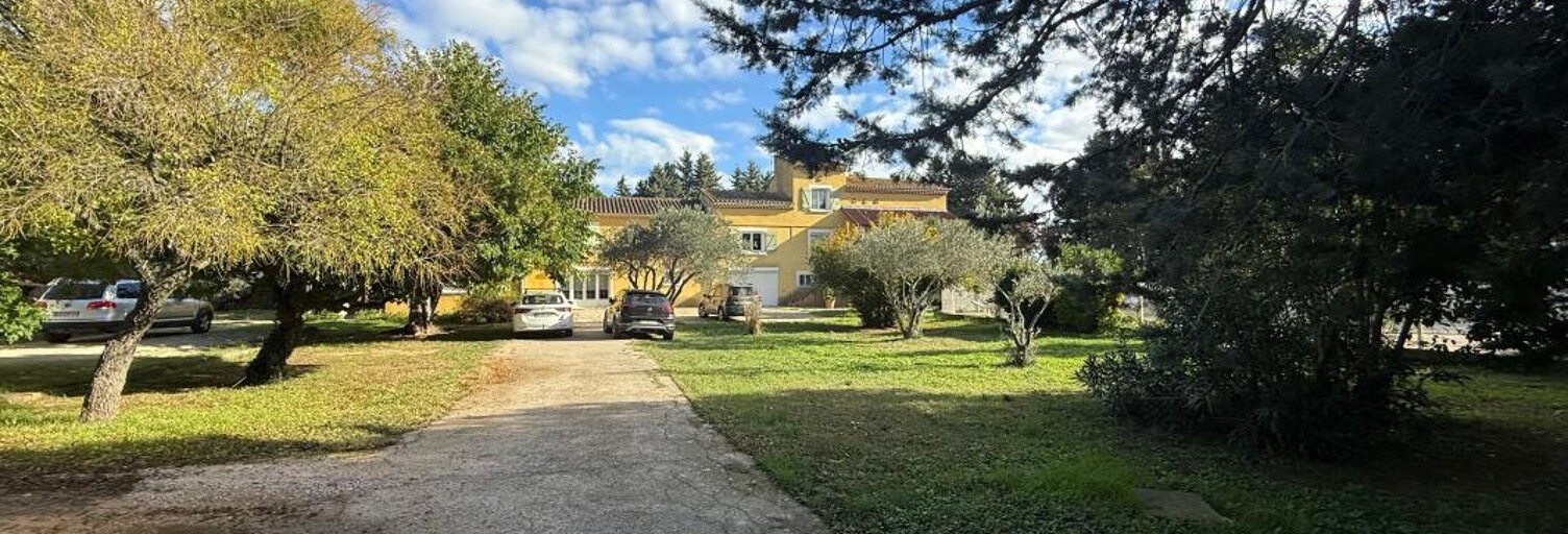 Maison 20 Pièces 679 m² à vendre à Meynes (30840)