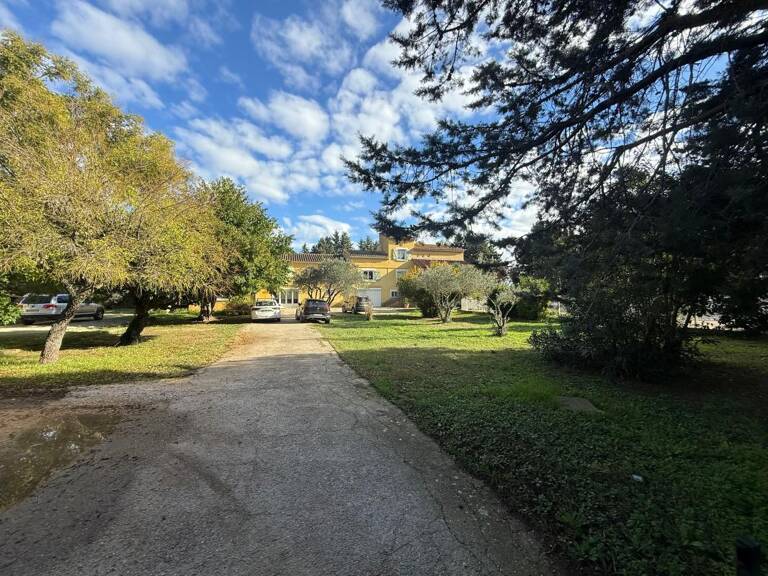 Maison À Vendre — photo 1